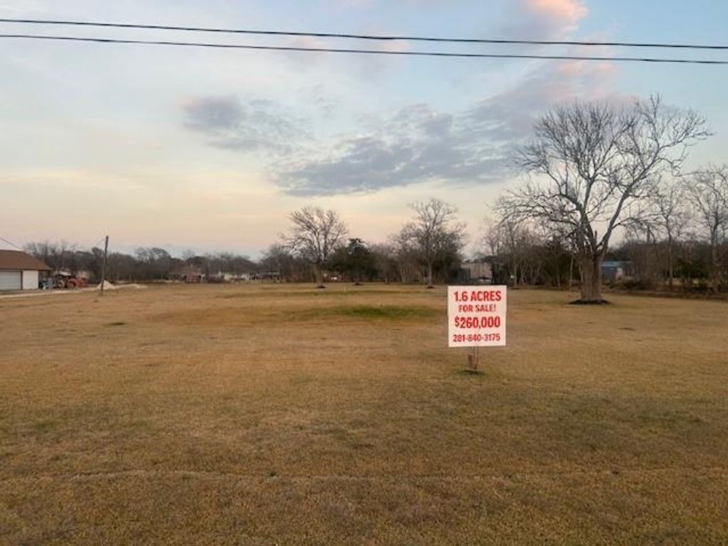 13888 Fm 2354, Beach City, TX 77523