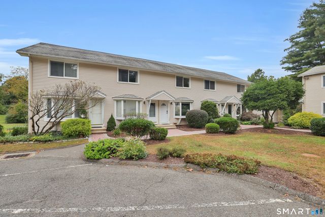 74 Washington Road 40, Woodbury, CT 06798