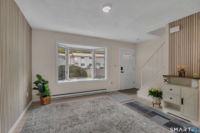74 Washington Road 40, Woodbury, CT 06798