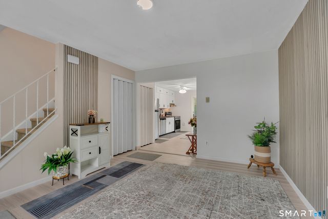 74 Washington Road 40, Woodbury, CT 06798