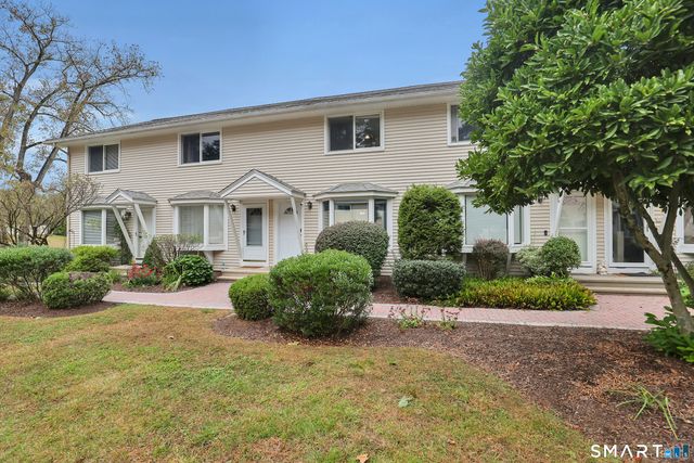 74 Washington Road 40, Woodbury, CT 06798