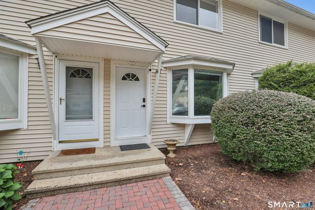 74 Washington Road 40, Woodbury, CT 06798