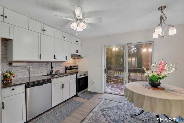74 Washington Road 40, Woodbury, CT 06798