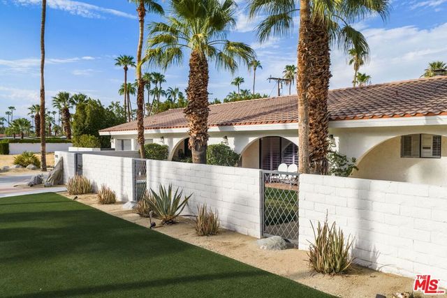 1970 S Joshua Tree Place, Palm Springs, CA 92264