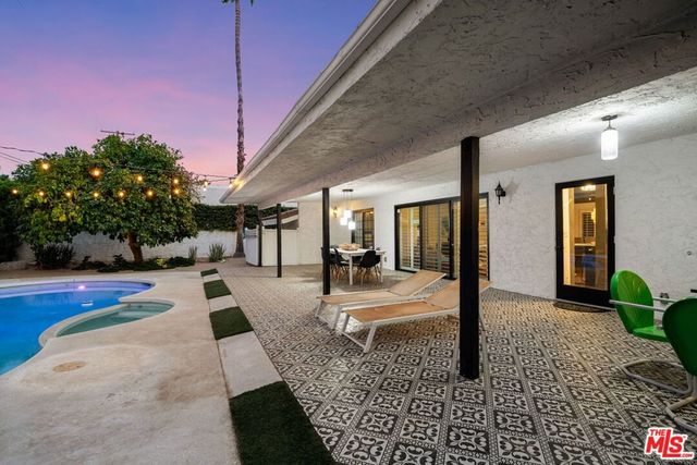1970 S Joshua Tree Place, Palm Springs, CA 92264