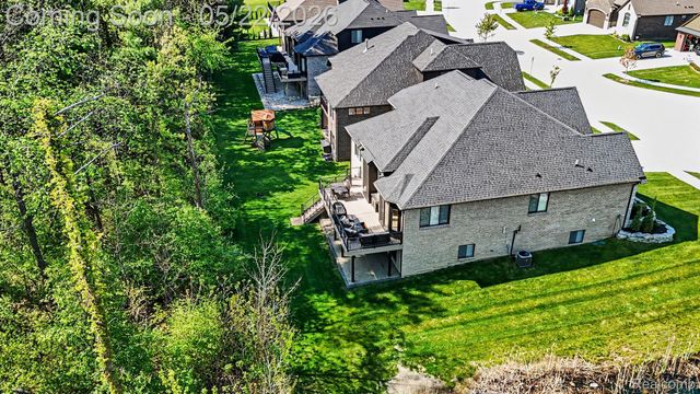 55228 Benson Court, Shelby Charter Township, MI 48316