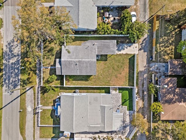 2105 52ND STREET S, St Petersburg, FL 33707
