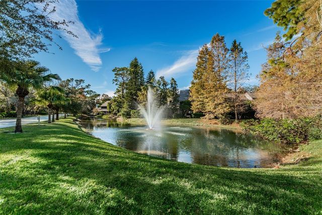 802 LENNOX ROAD W 802, Palm Harbor, FL 34683