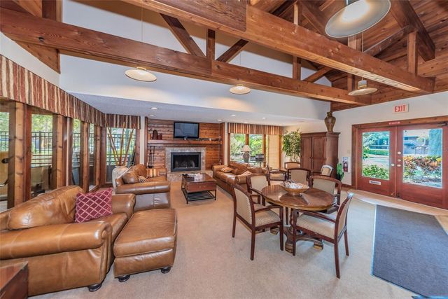 802 LENNOX ROAD W 802, Palm Harbor, FL 34683