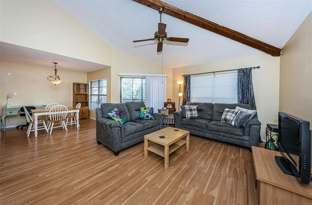 802 LENNOX ROAD W 802, Palm Harbor, FL 34683