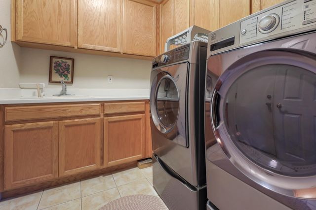 3909 Novara Way, Stockton, CA 95212