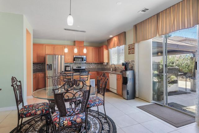 3909 Novara Way, Stockton, CA 95212