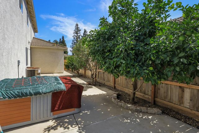 3909 Novara Way, Stockton, CA 95212