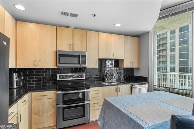 361 17th Street NW 2115, Atlanta, GA 30363