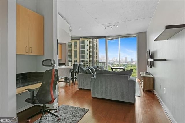 361 17th Street NW 2115, Atlanta, GA 30363