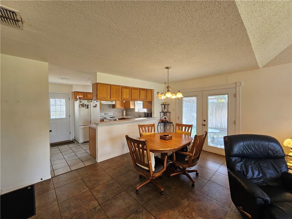 2315 Capri Dr, Ingleside, TX 78362 — photo 5