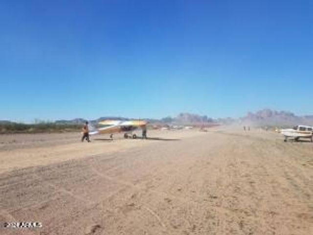 539x2 W Sunland Avenue A2, Tonopah, AZ 85354