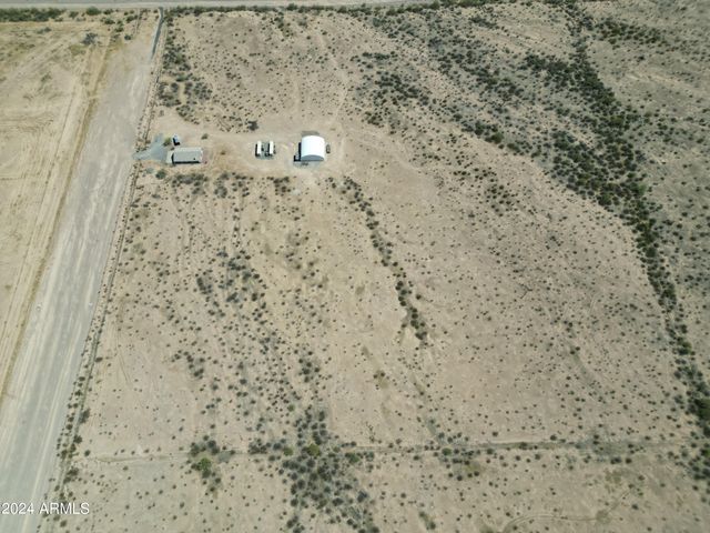 539x2 W Sunland Avenue A2, Tonopah, AZ 85354
