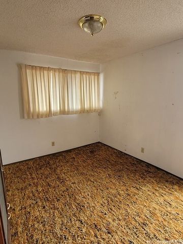86-324 Kauaopuu Street, Waianae, HI 96792
