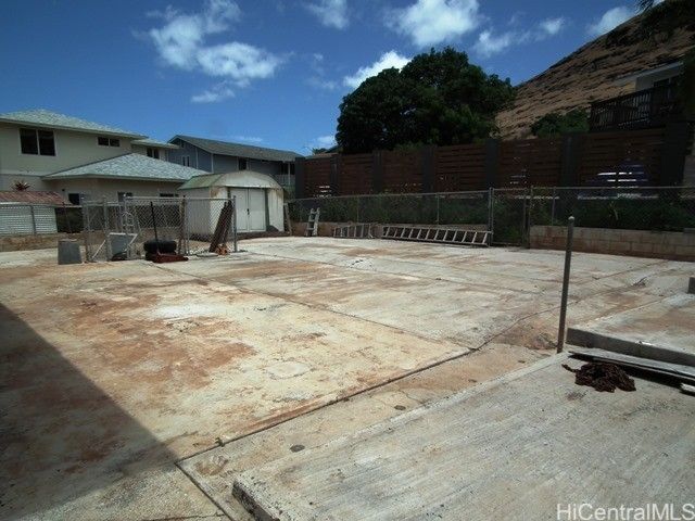 86-324 Kauaopuu Street, Waianae, HI 96792