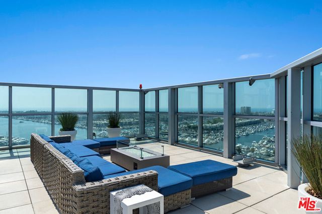 13700 Marina Pointe Drive 1126, Marina Del Rey, CA 90292