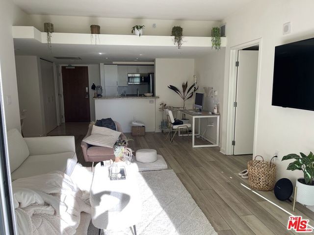 13700 Marina Pointe Drive 1126, Marina Del Rey, CA 90292