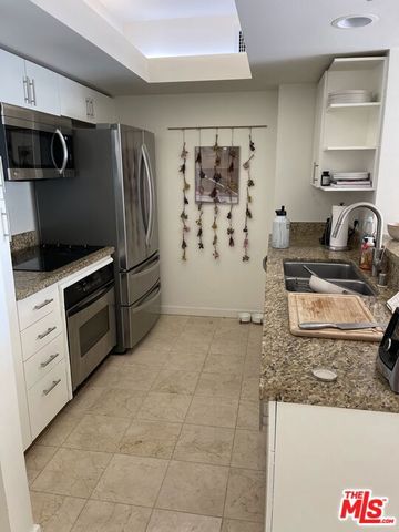 13700 Marina Pointe Drive 1126, Marina Del Rey, CA 90292