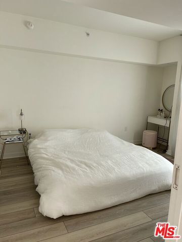 13700 Marina Pointe Drive 1126, Marina Del Rey, CA 90292