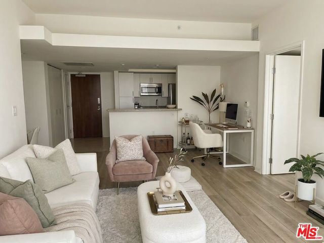 13700 Marina Pointe Drive 1126, Marina Del Rey, CA 90292