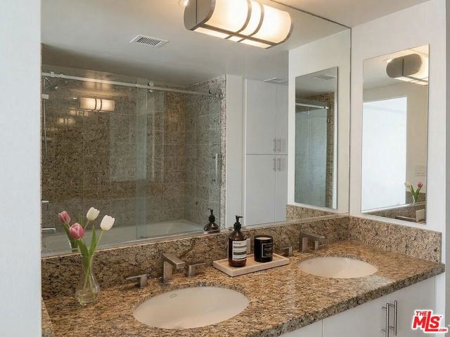 13700 Marina Pointe Drive 1126, Marina Del Rey, CA 90292