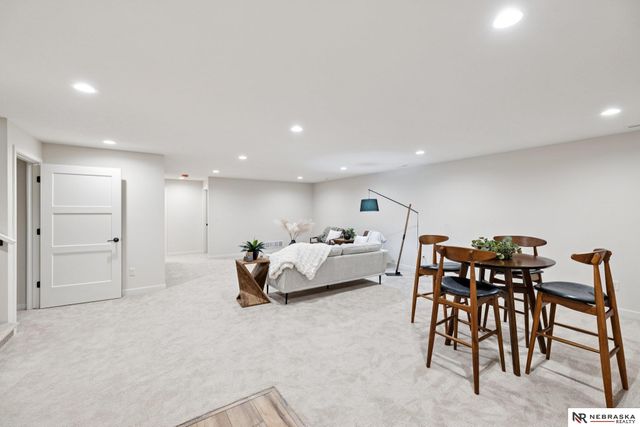 7320 Augustine Avenue, Lincoln, NE 68516