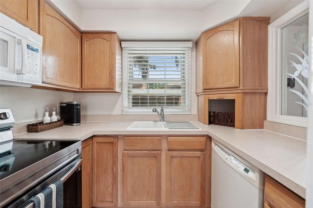 316 GEORGETOWN DRIVE 316, Casselberry, FL 32707