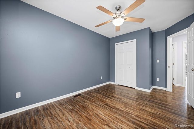 8872 Lagoon Drive, Brighton, MI 48116