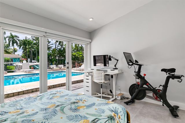 1704 SW 4th Court, Fort Lauderdale, FL 33312