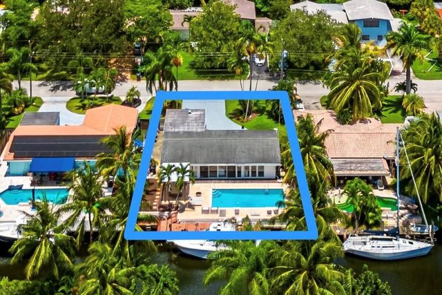 1704 SW 4th Court, Fort Lauderdale, FL 33312