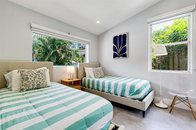 1704 SW 4th Court, Fort Lauderdale, FL 33312
