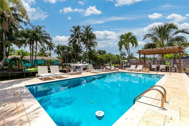 1704 SW 4th Court, Fort Lauderdale, FL 33312