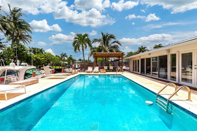 1704 SW 4th Court, Fort Lauderdale, FL 33312