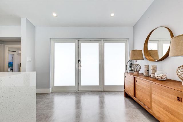 1704 SW 4th Court, Fort Lauderdale, FL 33312