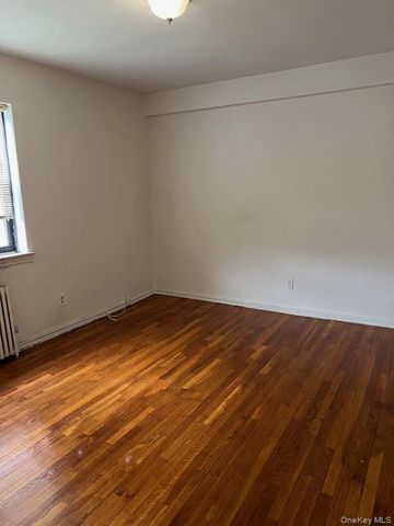 47-19 216 Street 2B, Bayside, NY 11361