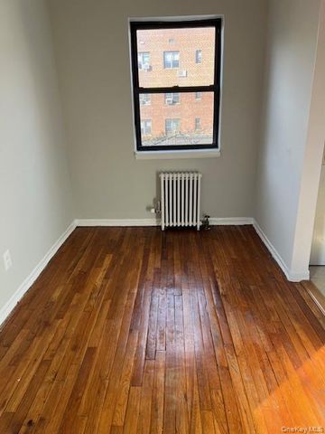 47-19 216 Street 2B, Bayside, NY 11361