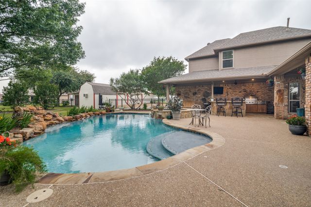 9687 County Road 483, Lavon, TX 75166