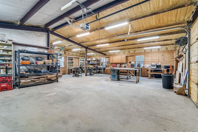 9687 County Road 483, Lavon, TX 75166