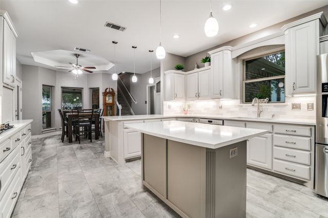 9687 County Road 483, Lavon, TX 75166