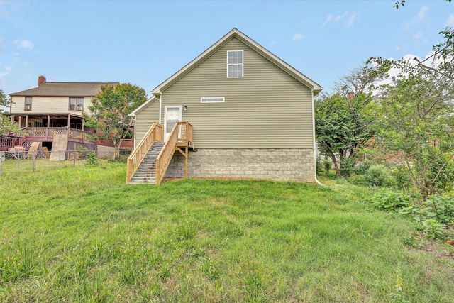 2717 Huntington BLVD NW, Roanoke, VA 24012