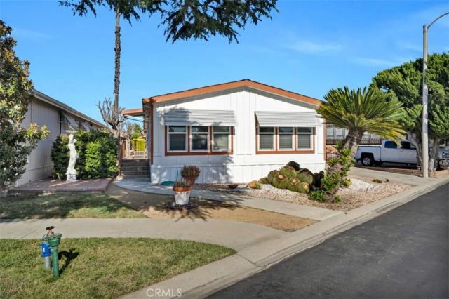 1275 Bishop Drive, Hemet, CA 92545