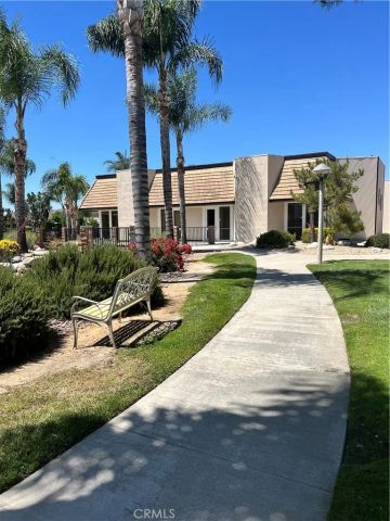 1275 Bishop Drive, Hemet, CA 92545