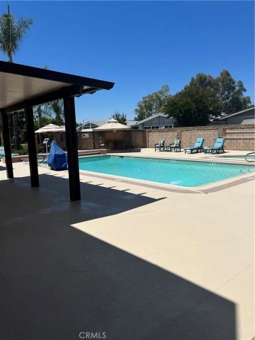 1275 Bishop Drive, Hemet, CA 92545
