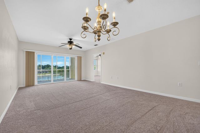 700 Canopy Walk Ln 734, Palm Coast, FL 32137