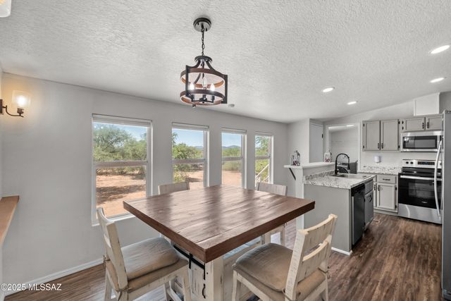 12631 W Blue Aloe Street, Tucson, AZ 85735